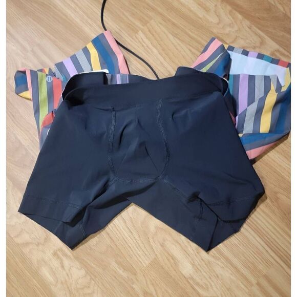 Lululemon Current State Board
Swim Shorts 11" 32 - Picture 8 of 9